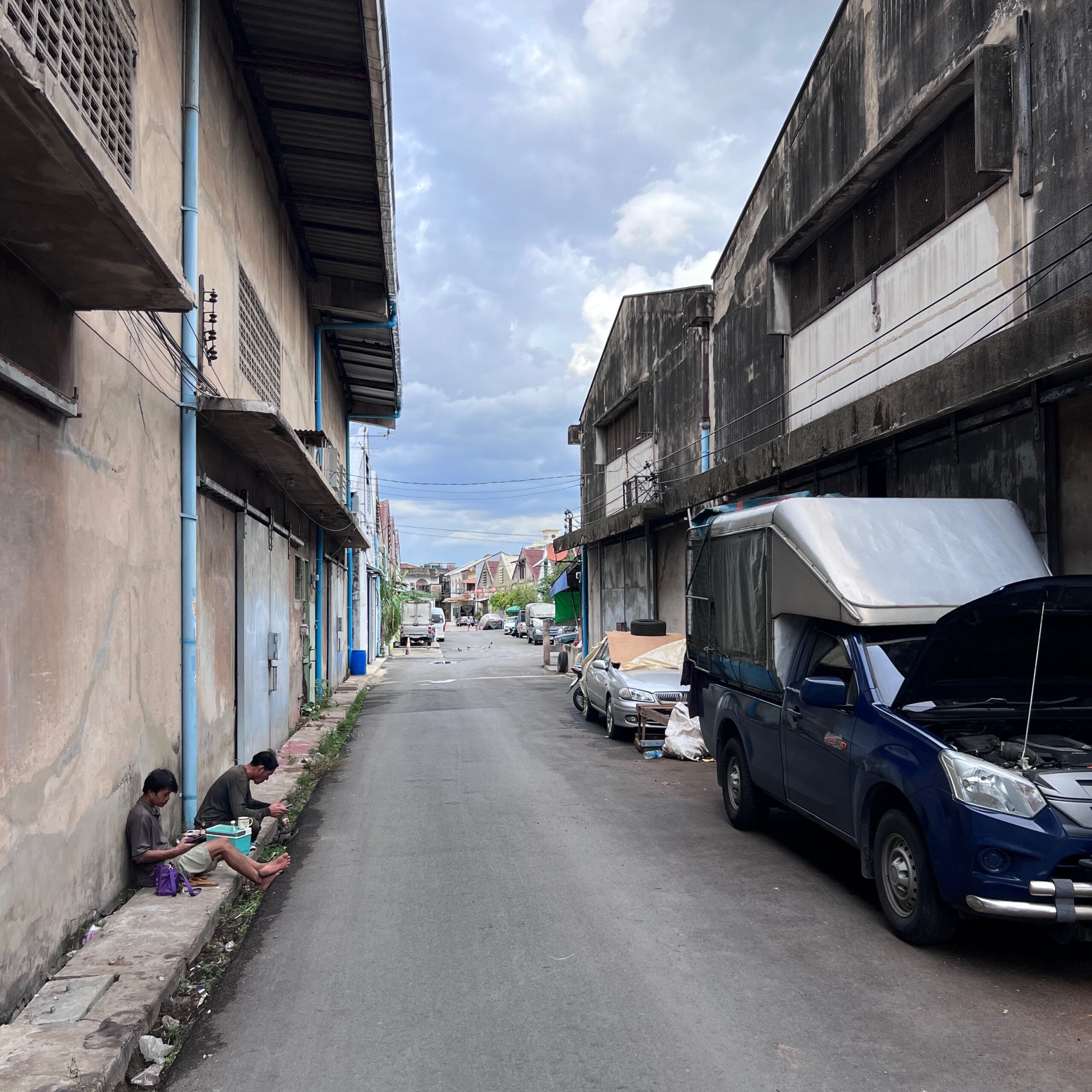 Old warehouses down a narrow lane in Bangkok