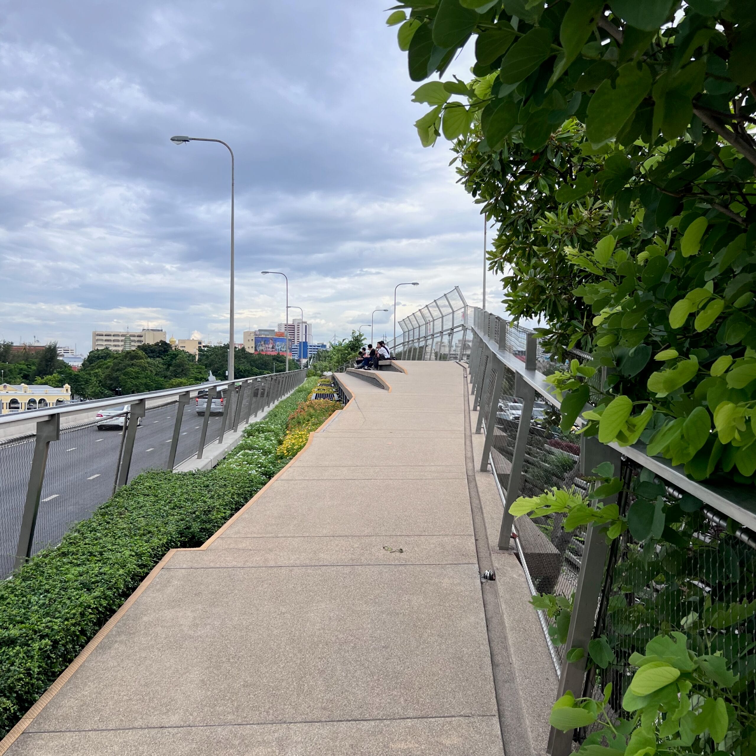 Chao Phraya Sky Park